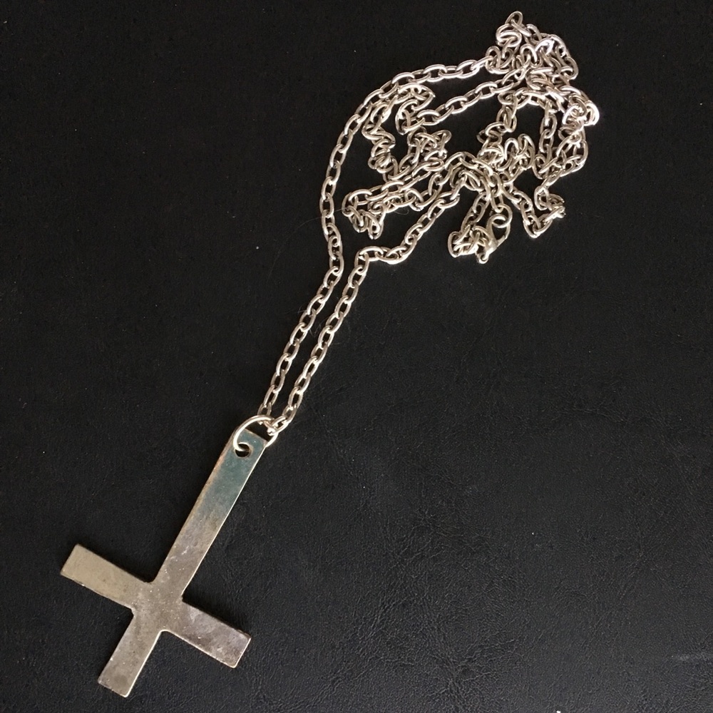 Rocker Metal Cross Long Necklace GREAT PRICE!